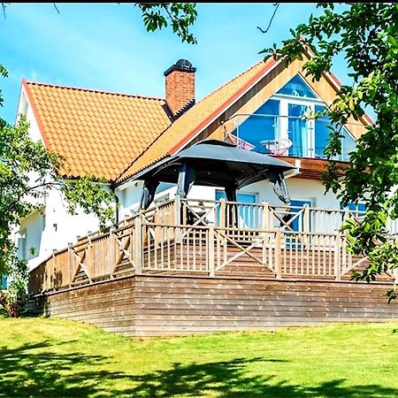 Snodroppen Apartment Симрисхамн Екстериор снимка