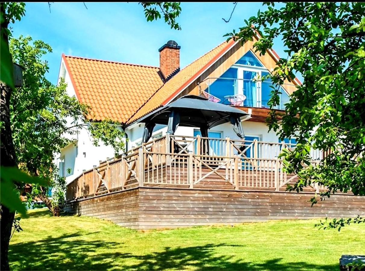Snodroppen Apartment Симрисхамн Екстериор снимка